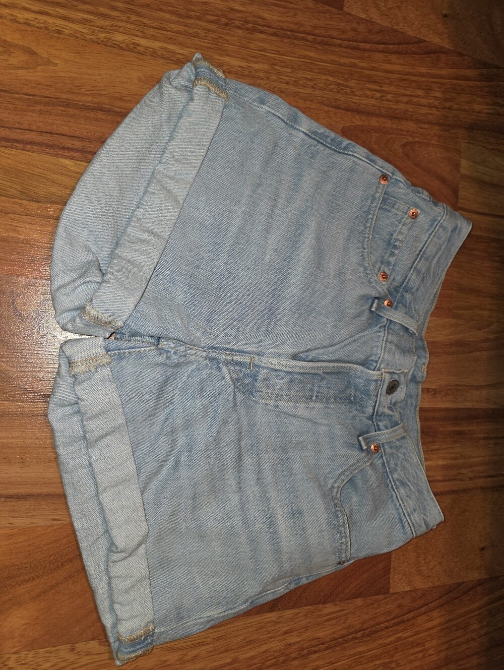 Levi's Light Blue Rolled-Hem Denim Shorts